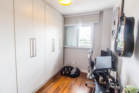 Apartamento à venda com 92m², 2 quartos e 2 vagasQuarto 2
