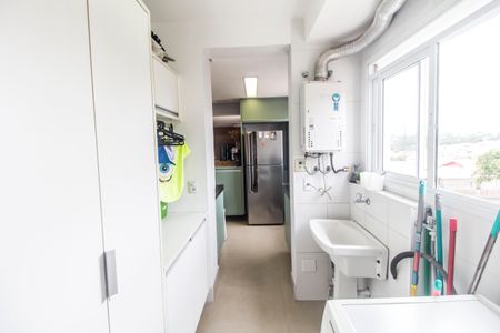 Apartamento à venda com 92m², 2 quartos e 2 vagasÁrea de Serviço