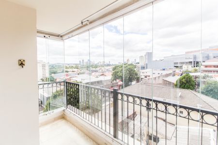 Apartamento à venda com 92m², 2 quartos e 2 vagasVaranda