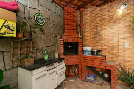 Casa à venda com 82m², 3 quartos e 1 vaga Casa à venda com 82m², 3 quartos e 1 vagaÁrea Externa - Churrasqueira