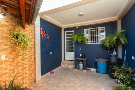 Casa à venda com 82m², 3 quartos e 1 vaga Casa à venda com 82m², 3 quartos e 1 vagaÁrea Externa - Churrasqueira