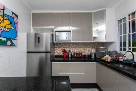 Casa à venda com 82m², 3 quartos e 1 vaga Casa à venda com 82m², 3 quartos e 1 vagaCozinha