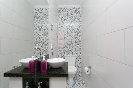 Casa à venda com 82m², 3 quartos e 1 vaga Casa à venda com 82m², 3 quartos e 1 vagaLavabo