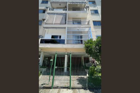 Apartamento para alugar com 70m², 3 quartos e 1 vagaFachada