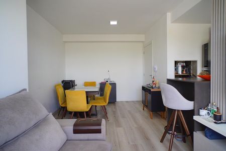 Sala de apartamento para alugar com 3 quartos, 66m² em Jardim Lindóia, Porto Alegre