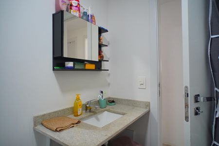Apartamento para alugar com 66m², 3 quartos e 1 vagaBanheiro 