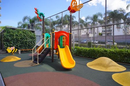Apartamento para alugar com 66m², 3 quartos e 1 vagaÁrea comum - Playground