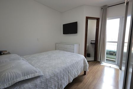 Casa à venda com 117m², 2 quartos e 2 vagas Casa à venda com 117m², 2 quartos e 2 vagasQuarto Suíte