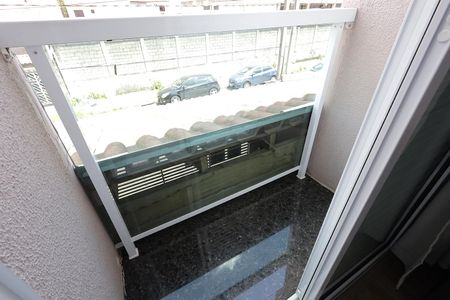 Casa à venda com 117m², 2 quartos e 2 vagas Casa à venda com 117m², 2 quartos e 2 vagasSacada