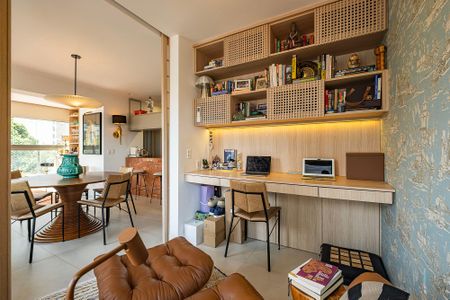 Apartamento à venda com 70m², 1 quarto e 1 vaga Apartamento à venda com 70m², 1 quarto e 1 vagaEscritório