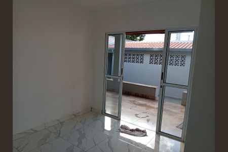 Sala de casa para alugar com 1 quarto, 63m² em Jardim Chapadão, Campinas