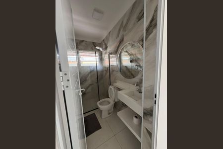 Banheiro de casa para alugar com 1 quarto, 63m² em Jardim Chapadão, Campinas