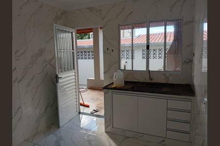 Cozinha de casa para alugar com 1 quarto, 63m² em Jardim Chapadão, Campinas
