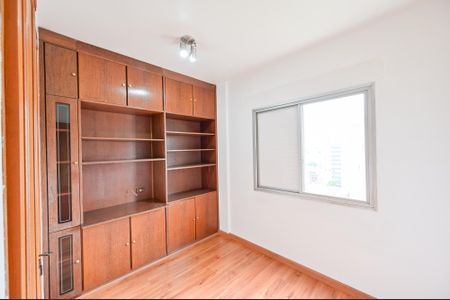 Apartamento para alugar com 110m², 3 quartos e 1 vaga Apartamento para alugar com 110m², 3 quartos e 1 vagaQuarto 3