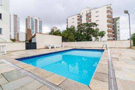 Apartamento para alugar com 110m², 3 quartos e 1 vaga Apartamento para alugar com 110m², 3 quartos e 1 vagaPiscina