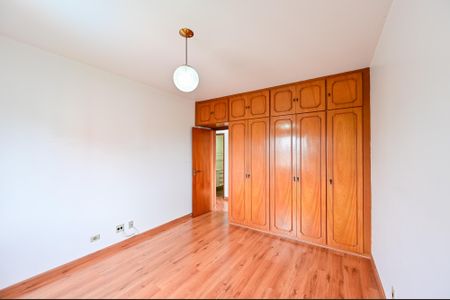 Apartamento para alugar com 110m², 3 quartos e 1 vaga Apartamento para alugar com 110m², 3 quartos e 1 vagaQuarto 1