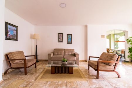 Apartamento para alugar com 110m², 3 quartos e 1 vaga Apartamento para alugar com 110m², 3 quartos e 1 vagaHall de Entrada