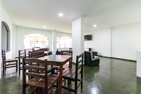 Apartamento para alugar com 110m², 3 quartos e 1 vaga Apartamento para alugar com 110m², 3 quartos e 1 vagaSalão de Festas