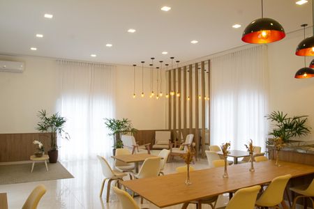 Apartamento para alugar com 45m², 2 quartos e 1 vaga Apartamento para alugar com 45m², 2 quartos e 1 vagaÁrea comum - Salão de festas