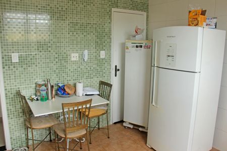 Apartamento para alugar com 131m², 3 quartos e 1 vagaCozinha