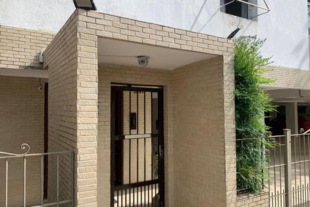 Apartamento para alugar com 131m², 3 quartos e 1 vagaFachada