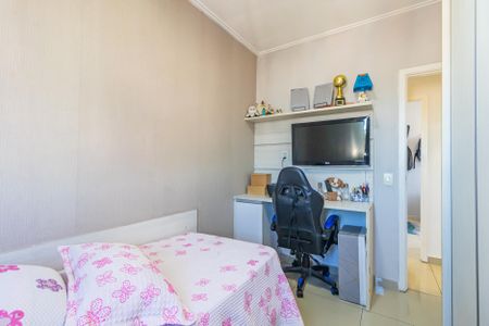 Apartamento à venda com 105m², 3 quartos e 2 vagasQuarto 2