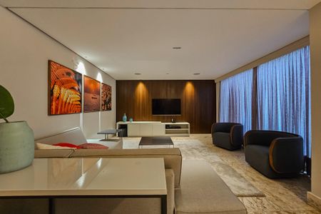 Apartamento à venda com 375m², 5 quartos e 4 vagasÁrea comum - Salão de festas