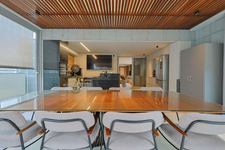 Apartamento à venda com 375m², 5 quartos e 4 vagasCobertura