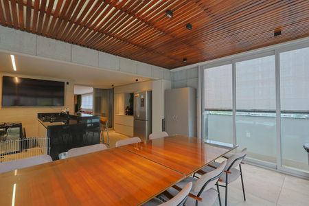 Apartamento à venda com 375m², 5 quartos e 4 vagasCobertura