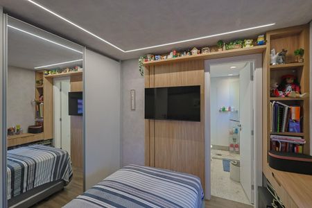 Apartamento à venda com 375m², 5 quartos e 4 vagasSuíte 2