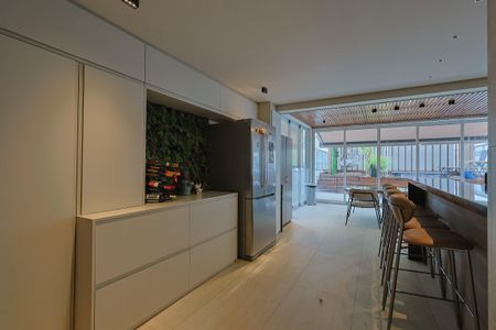 Apartamento à venda com 375m², 5 quartos e 4 vagasCobertura