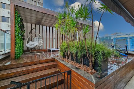 Apartamento à venda com 375m², 5 quartos e 4 vagasCobertura