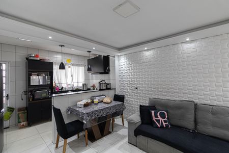 Casa para alugar com 160m², 3 quartos e 1 vaga Casa para alugar com 160m², 3 quartos e 1 vagaSala e Cozinha