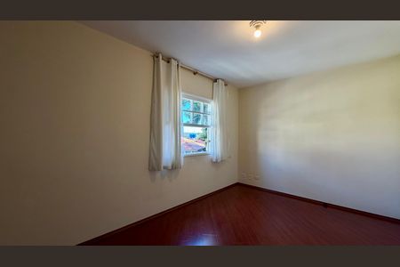 Casa para alugar com 98m², 2 quartos e 2 vagas