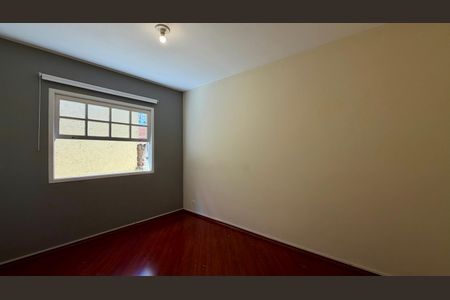 Casa para alugar com 98m², 2 quartos e 2 vagas
