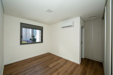 Apartamento à venda com 91m², 3 quartos e 2 vagasQUARTO3