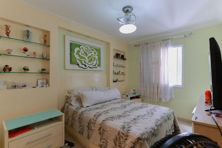 Apartamento à venda com 74m², 2 quartos e 1 vagaQuarto 1