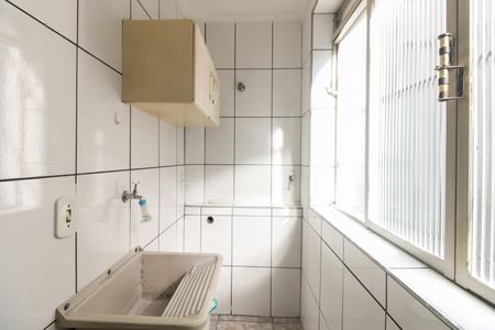 Apartamento à venda com 74m², 2 quartos e sem vaga Apartamento à venda com 74m², 2 quartos e sem vagaÁrea de Serviço