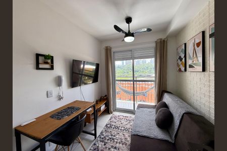 Sala  de apartamento à venda com 1 quarto, 29m² em Jardim Caravelas, São Paulo