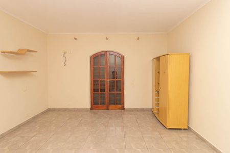 Casa à venda com 560m², 4 quartos e 10 vagasQuarto 2