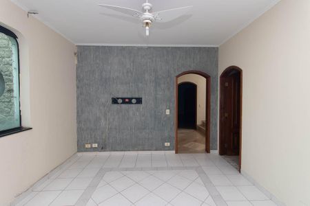 Casa à venda com 560m², 4 quartos e 10 vagasHall dos Quartos