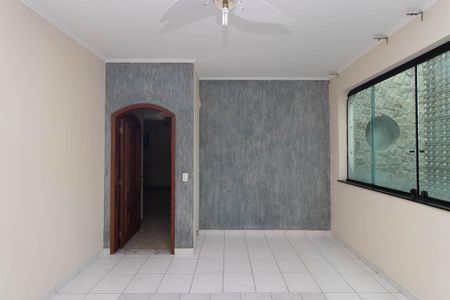 Casa à venda com 560m², 4 quartos e 10 vagasHall dos Quartos