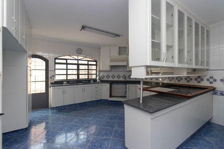 Casa à venda com 560m², 4 quartos e 10 vagasCozinha