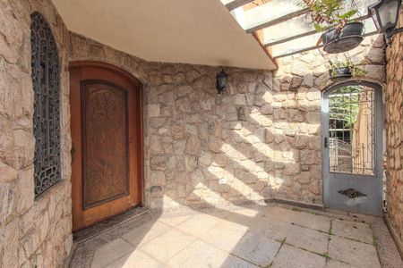 Casa à venda com 560m², 4 quartos e 10 vagasHall de entrada