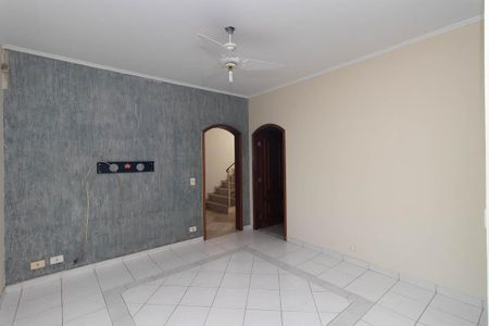 Casa à venda com 560m², 4 quartos e 10 vagasHall dos Quartos