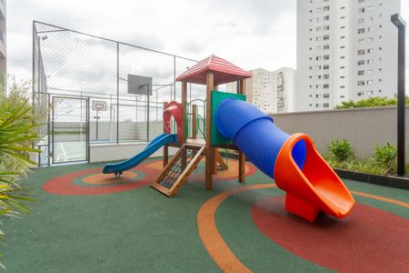Apartamento à venda com 47m², 2 quartos e 1 vagaÁrea comum - Playground