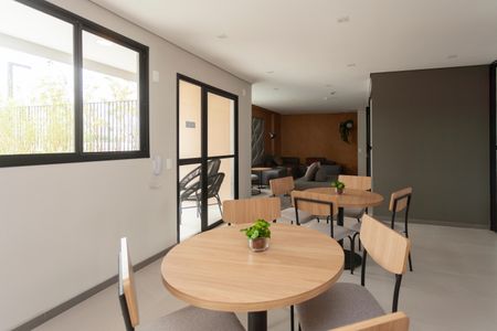 Apartamento à venda com 47m², 2 quartos e 1 vagaÁrea comum - Salão de festas