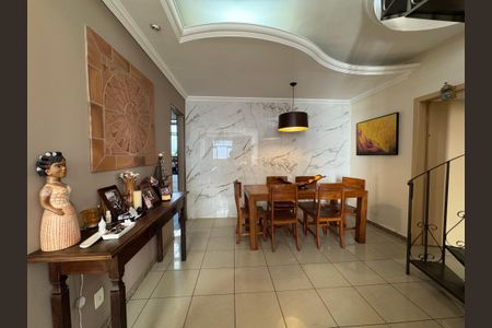 Apartamento à venda com 195m², 4 quartos e 2 vagas