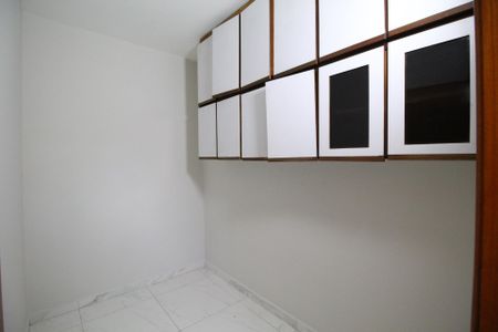 Apartamento para alugar com 125m², 3 quartos e 1 vaga Apartamento para alugar com 125m², 3 quartos e 1 vagaQuarto de Serviço