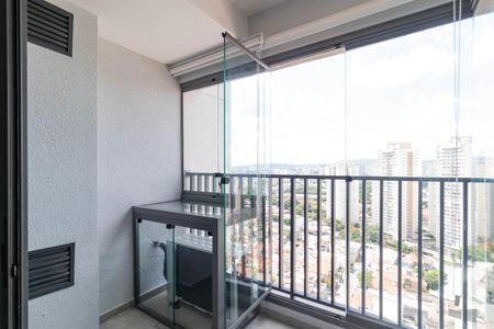 Varanda de kitnet/studio para alugar com 1 quarto, 32m² em Pompeia, São Paulo